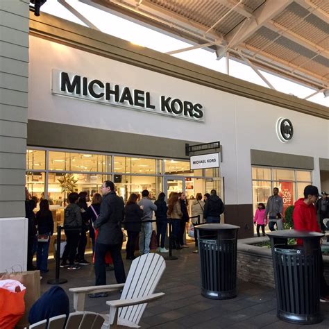 Michael Kors clothing outlet